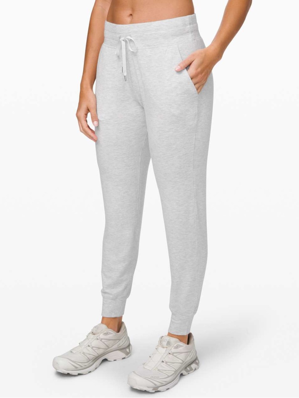 lululemon athletica Light Gray Drawstring Jogger Pants Large Outdoor